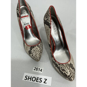 Womans Guess Size 9 Brown Snake Print Slip On Stiletto Platform Heels